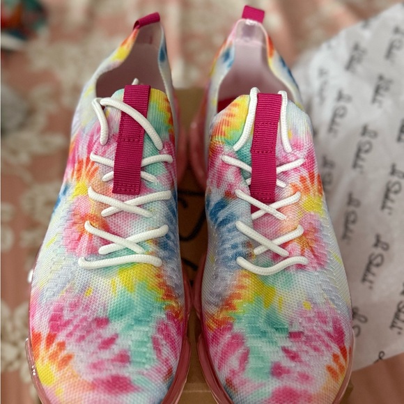 Colorful Tie-Dye Women's Athletic Shoes - Picture 2 of 4
